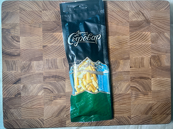 Сыр 60 гр ГОРНЫЙ СЫРОВАР (Бочонок копчёный) в Нефтеюганске