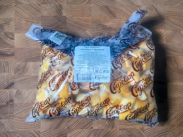 Сыр 1 кг ГОРНЫЙ СЫРОВАР (Бочонок копчёный с паприкой) в Нефтеюганске